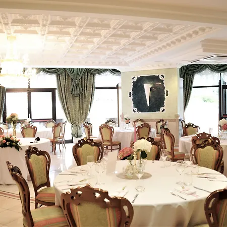 Palace - Alihotels 4*