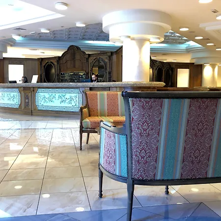 Hotell Palace - Alihotels