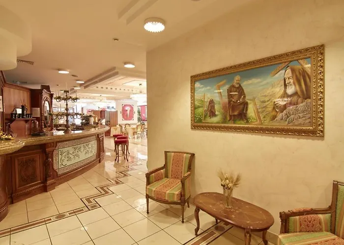 Отель Palace - Alihotels Сан-Джованни-Ротондо