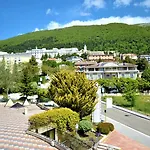 Ali - Palace