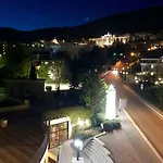Ali - Palace 4*