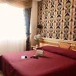 Ali - Palace Hotel 4*