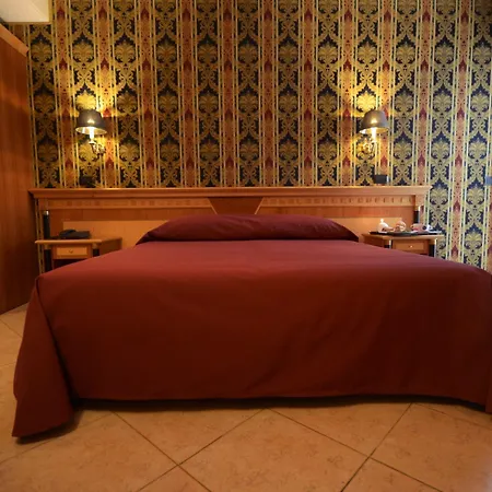 Palace - Alihotels