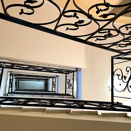 Hotel Palace - Alihotels