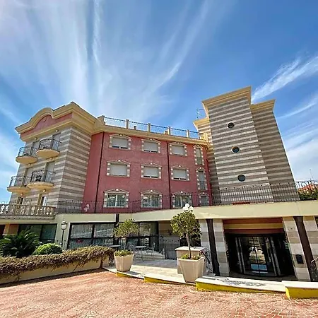 Ali - Palace San Giovanni Rotondo