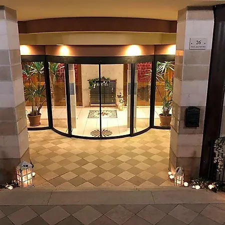 Ali - Palace Hotel 4*