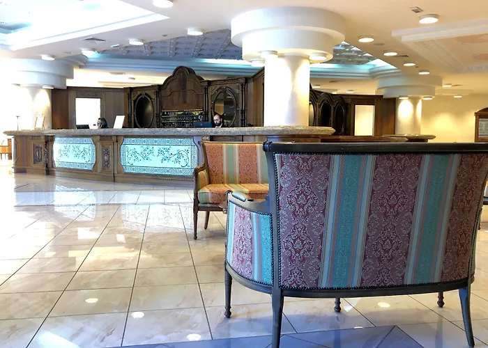 Hotel Palace - Alihotels