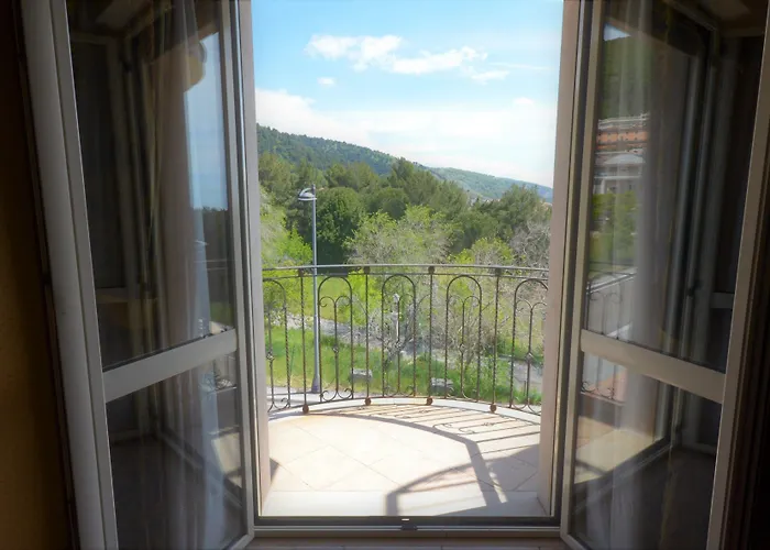 Hotel Palace - Alihotels