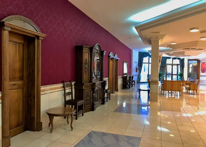 Szálloda Palace - Alihotels San Giovanni Rotondo